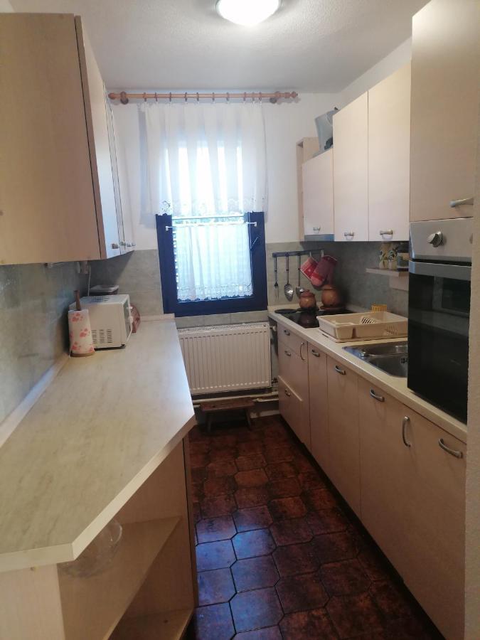 Apartment Villa Angelina, 70M From The Beach, Free Parking Novigrad  Ngoại thất bức ảnh