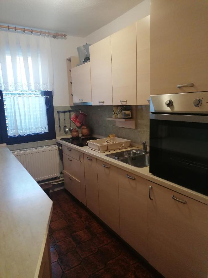 Apartment Villa Angelina, 70M From The Beach, Free Parking Novigrad  Ngoại thất bức ảnh
